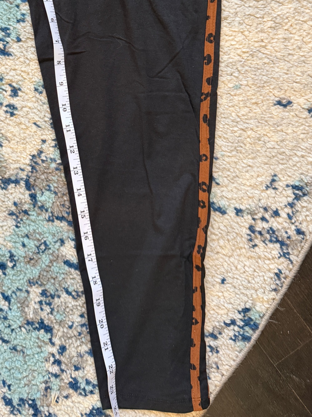 Urban Diction High-Waist Black Leggings with Leopard Side Stripe NEW - Picture 7 of 9